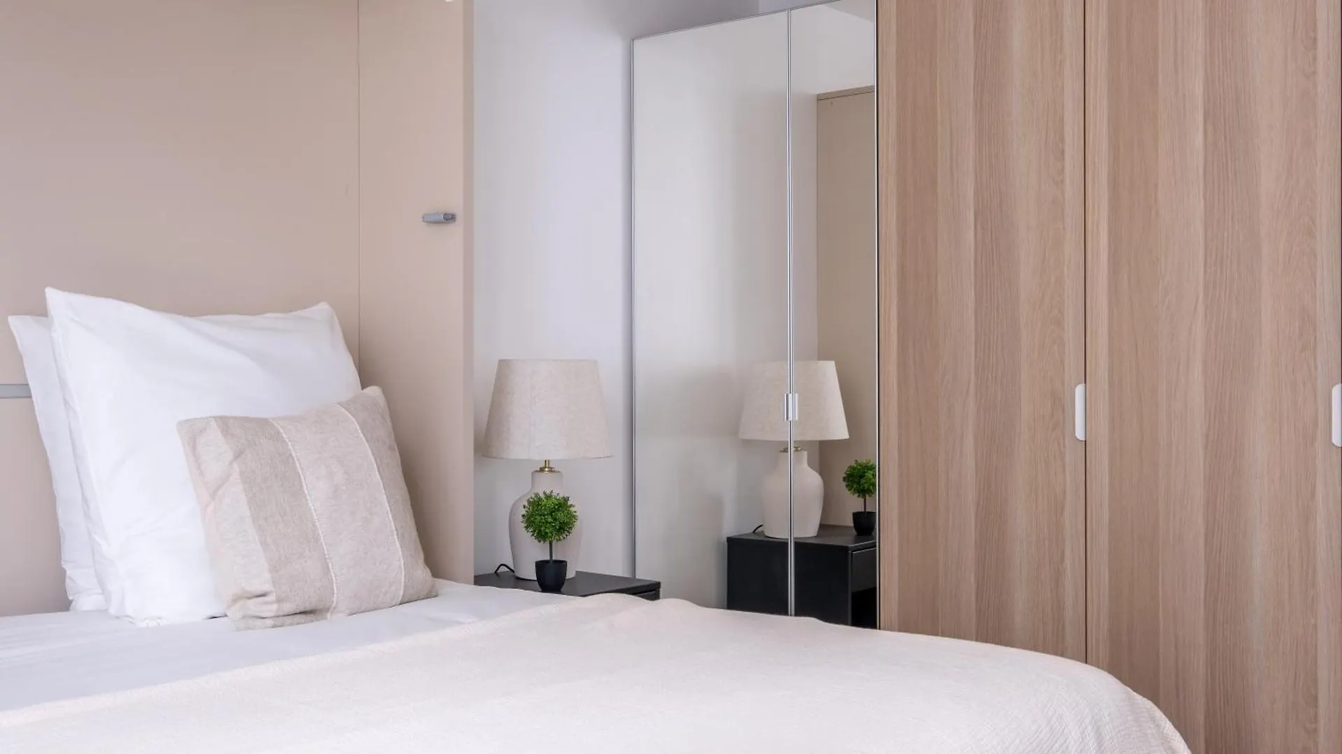 Apartment Luxueux A Batignolles Paris